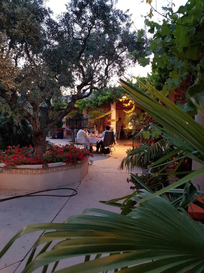 La Villa Majorelle Pertuis Exterior foto